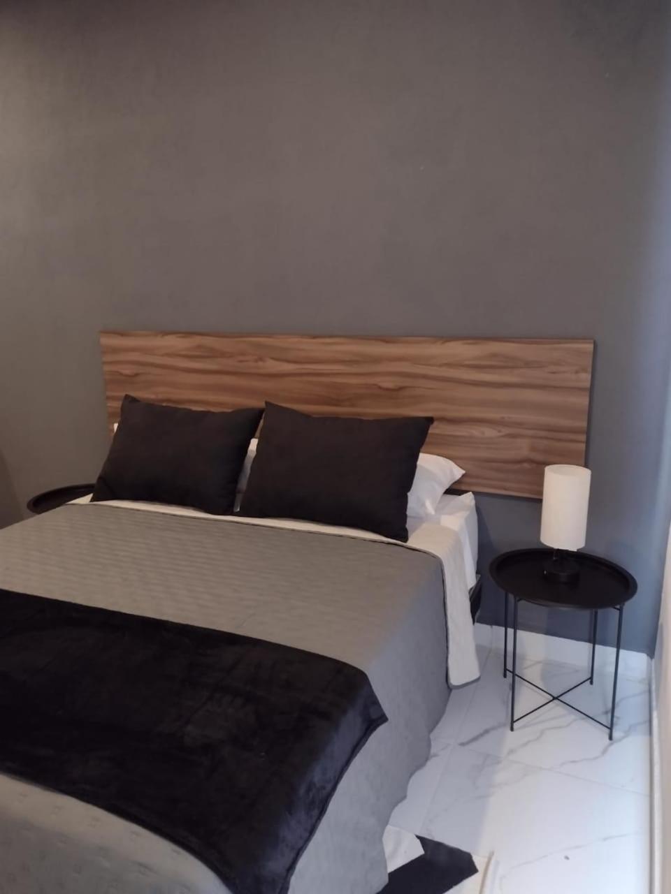 Vidrio Suites Col Americana グアダラハラ エクステリア 写真