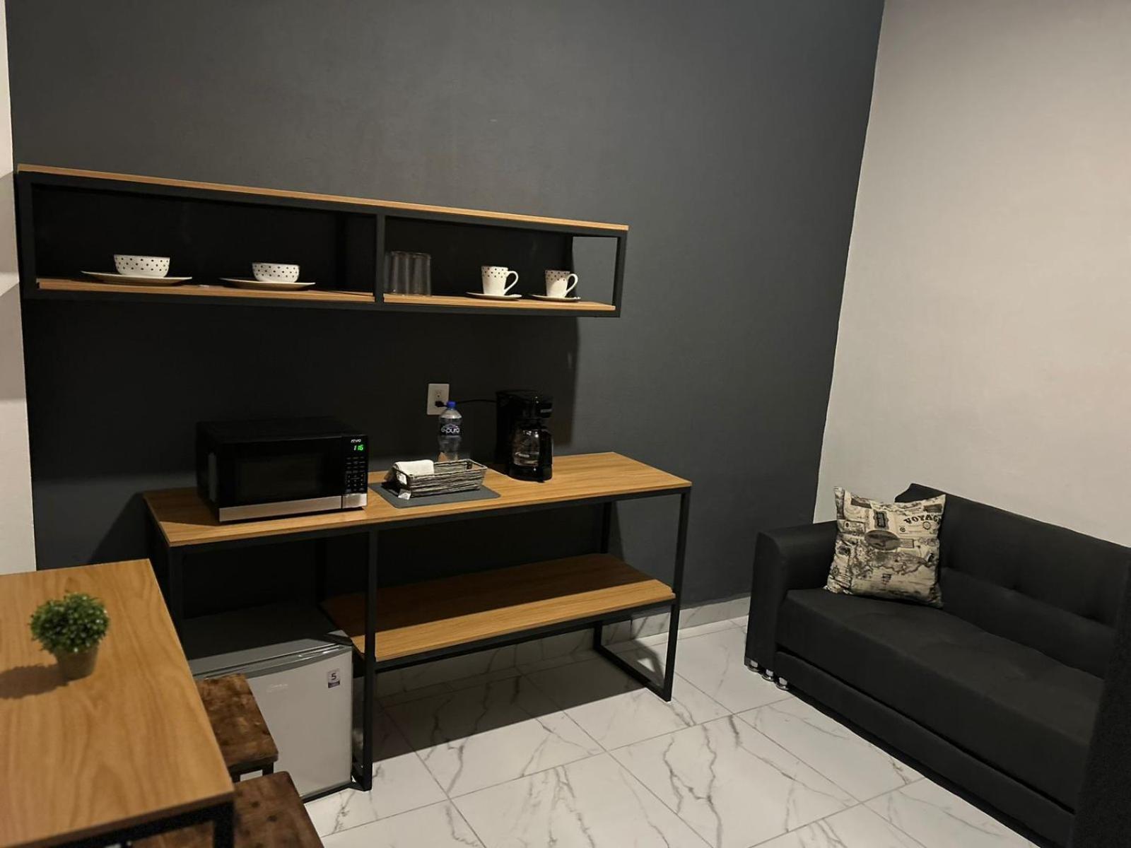 Vidrio Suites Col Americana グアダラハラ エクステリア 写真