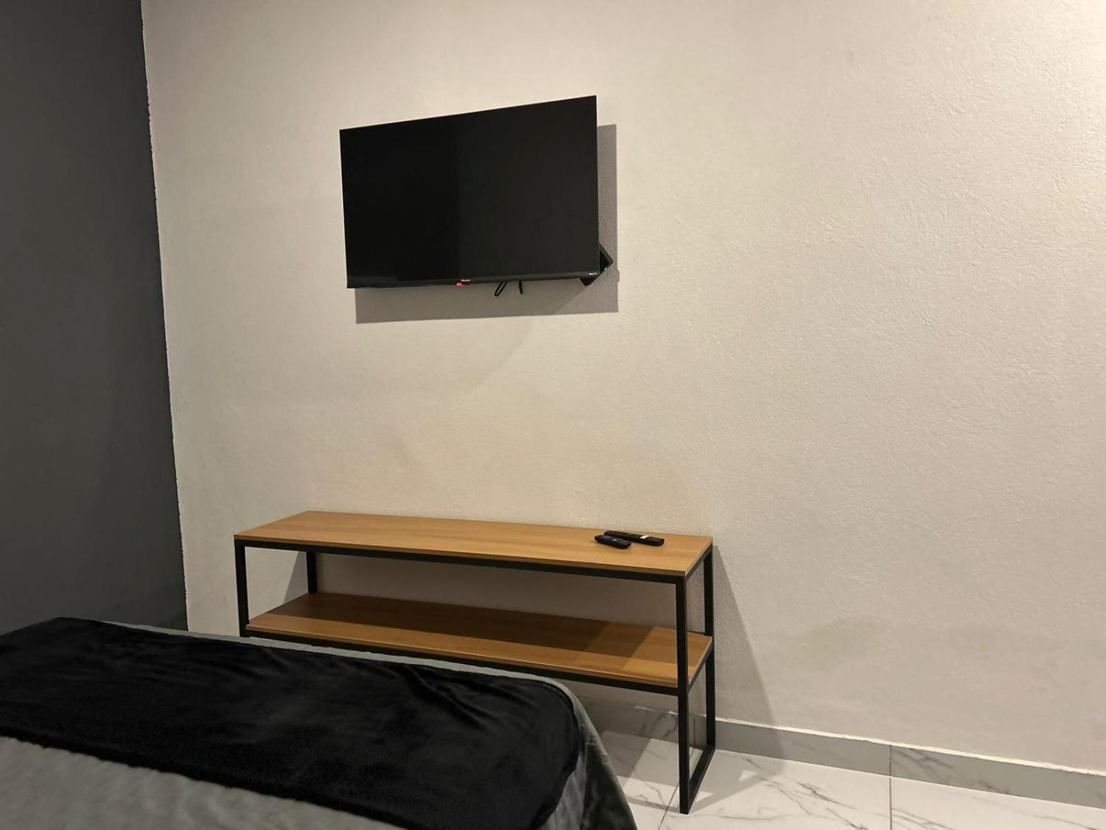 Vidrio Suites Col Americana グアダラハラ エクステリア 写真