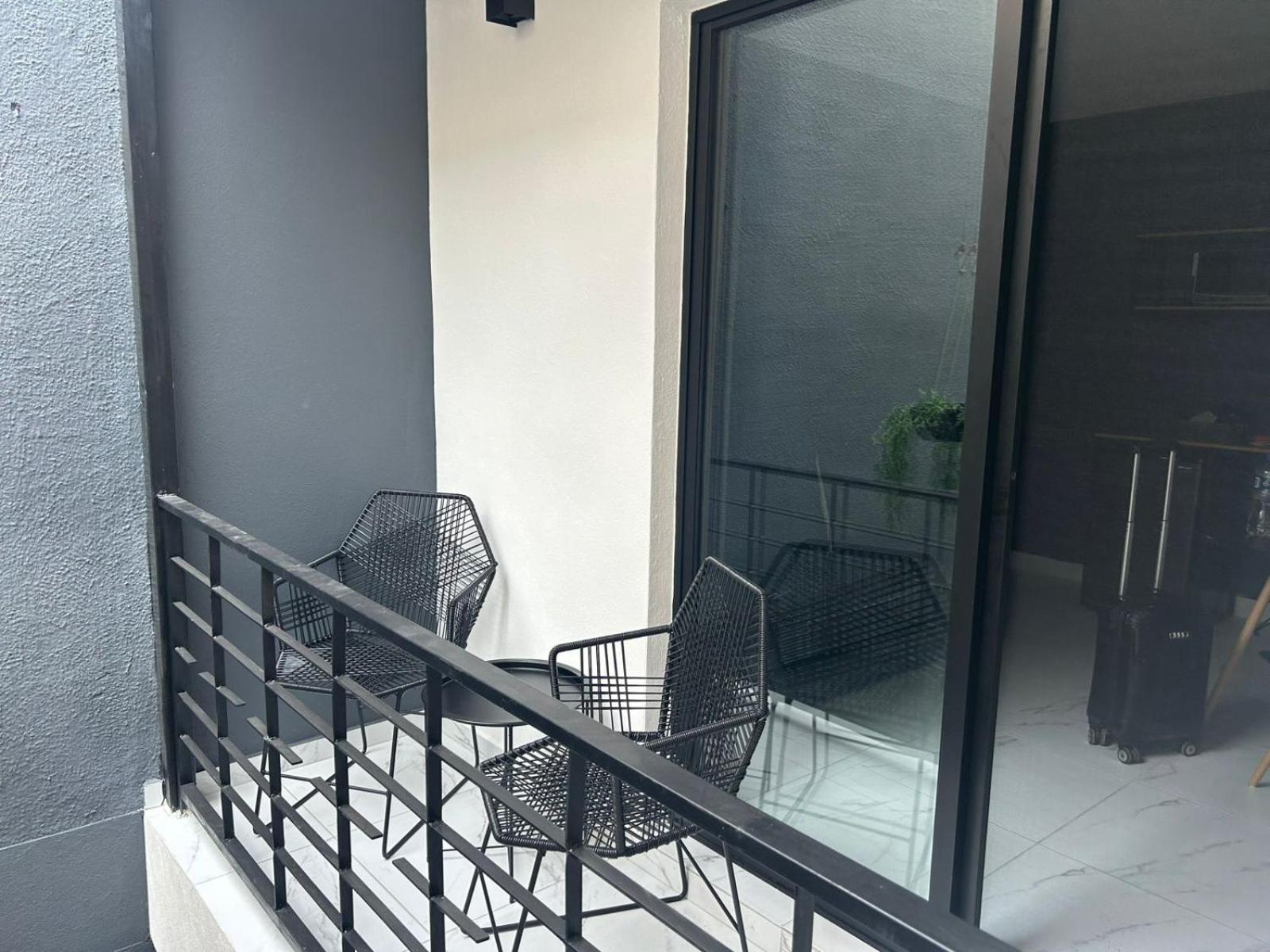 Vidrio Suites Col Americana グアダラハラ エクステリア 写真