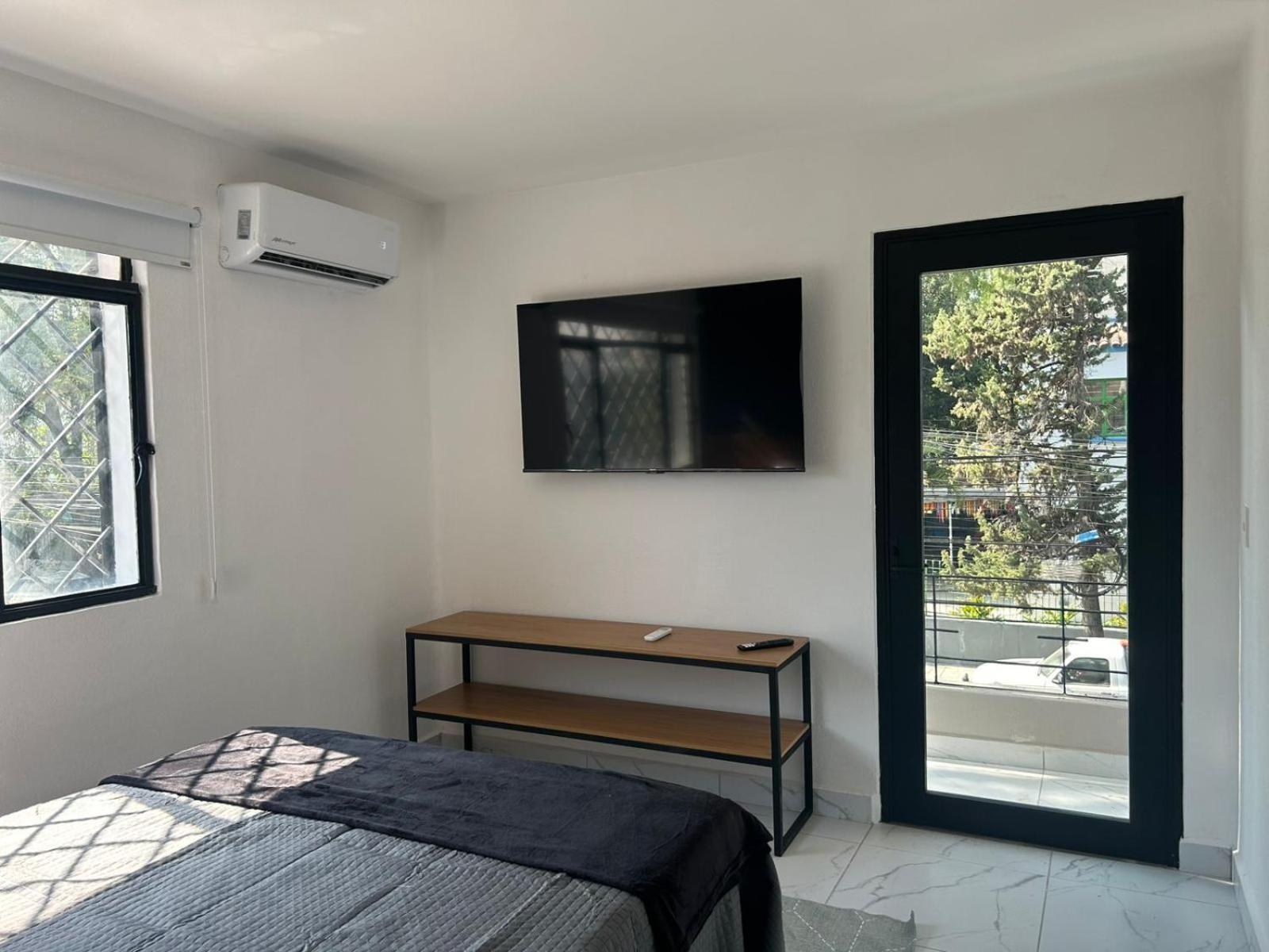Vidrio Suites Col Americana グアダラハラ エクステリア 写真